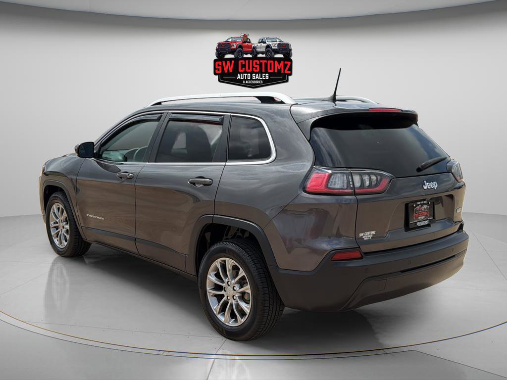 Used 2020 Jeep Cherokee Latitude Plus w/ Comfort/Convenience Group FWD image 5