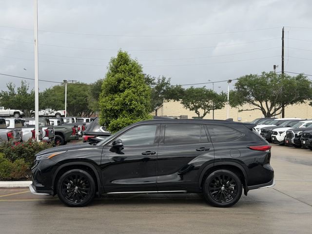 Used 2023 Toyota Highlander XSE image 4