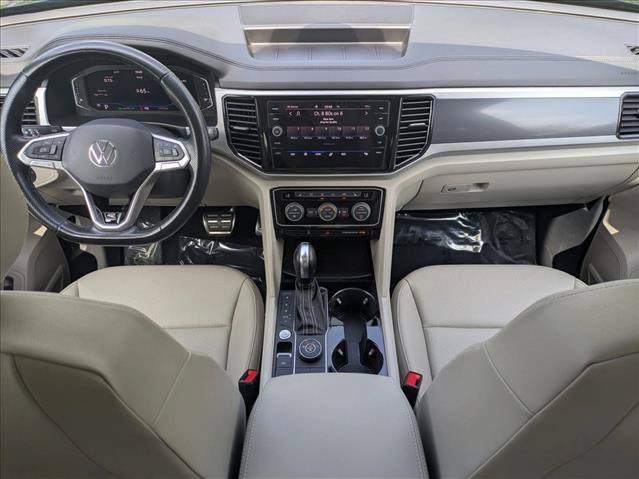 Used 2021 Volkswagen Atlas SEL R-Line AWD/4WD image 18