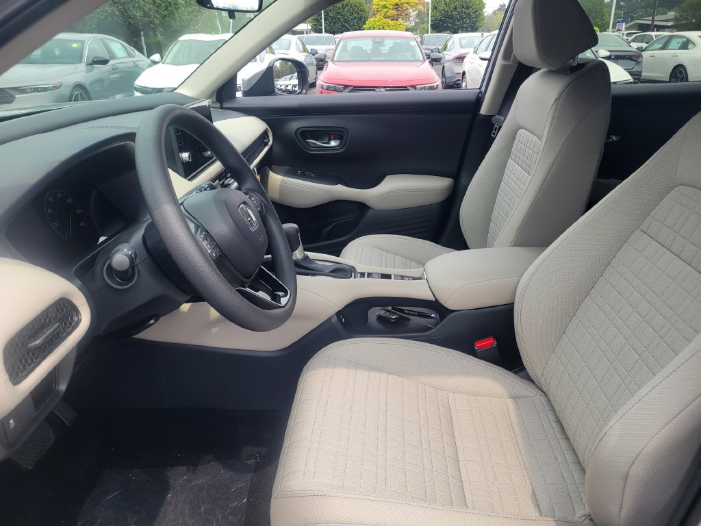 New 2027 Honda HR-V LX image 15