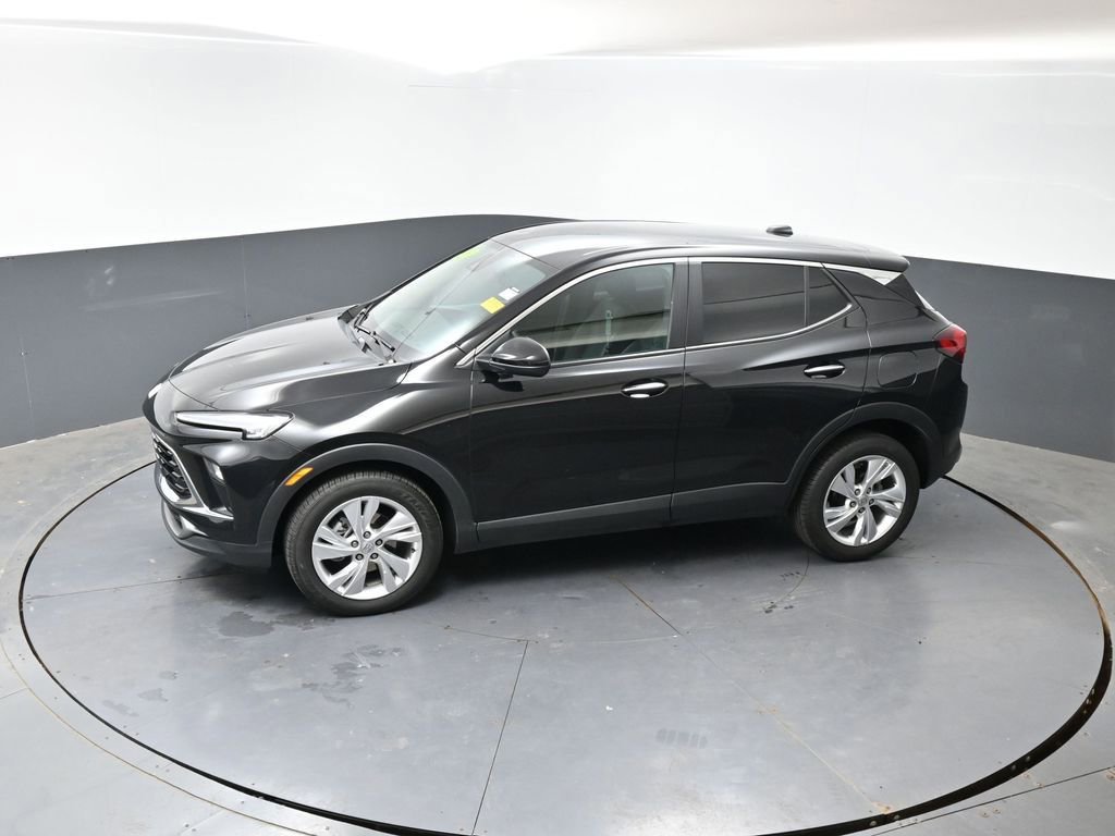 Used 2025 Buick Encore GX Preferred FWD image 45