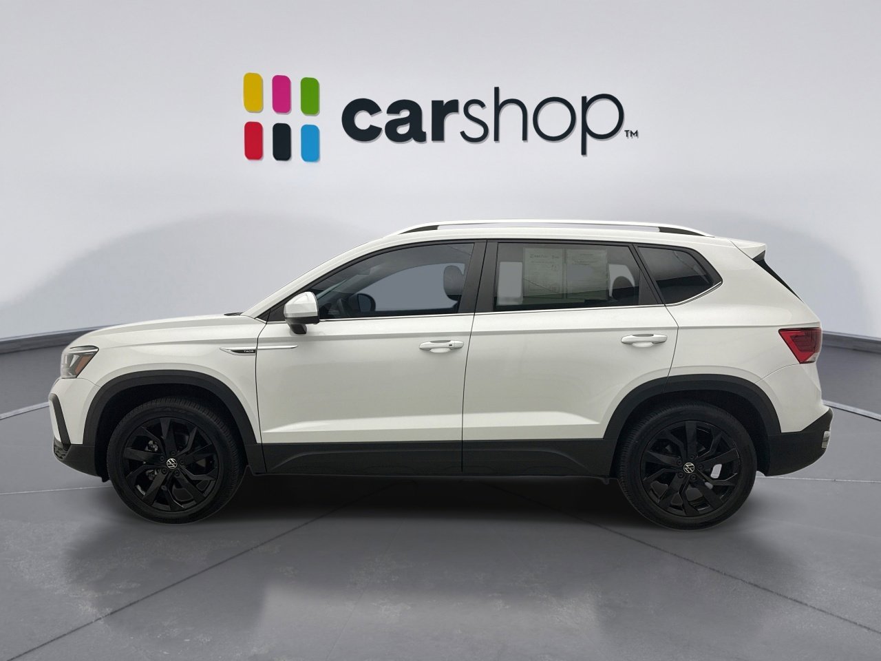 Used 2023 Volkswagen Taos SE AWD/4WD image 2
