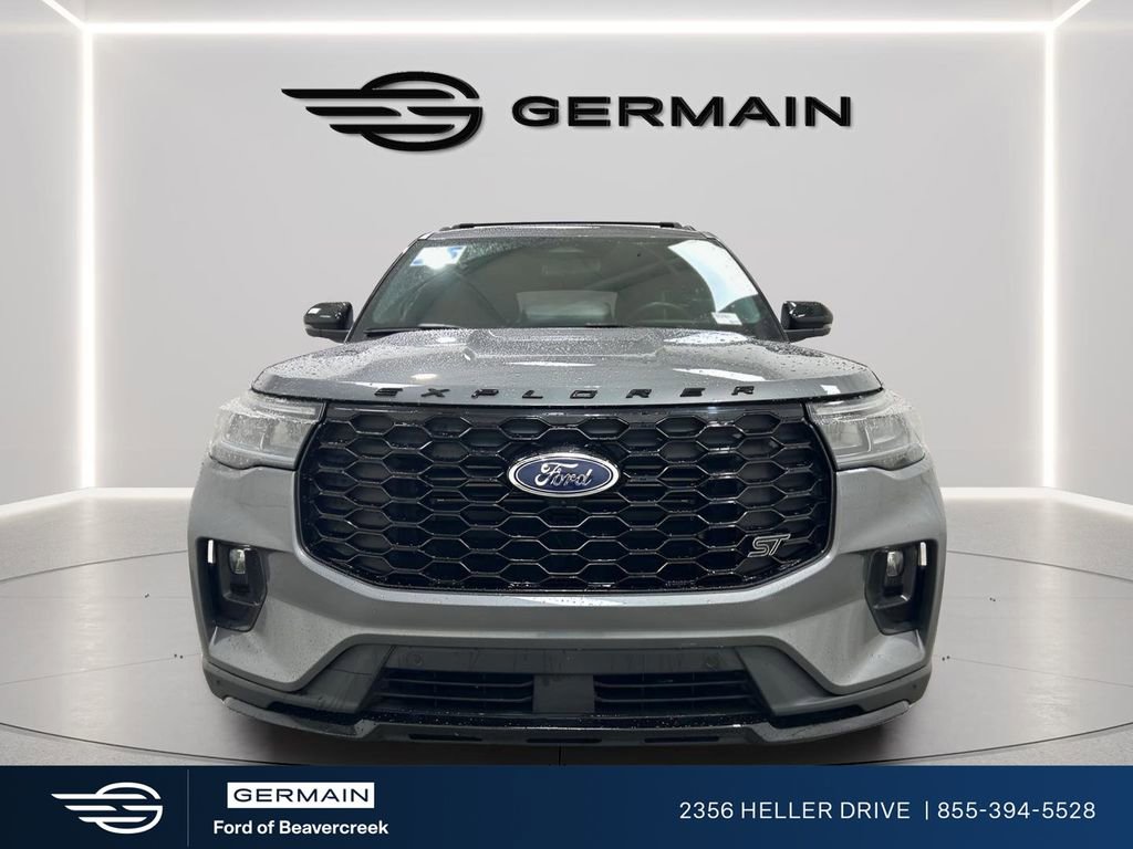 Certified 2025 Ford Explorer ST image 2