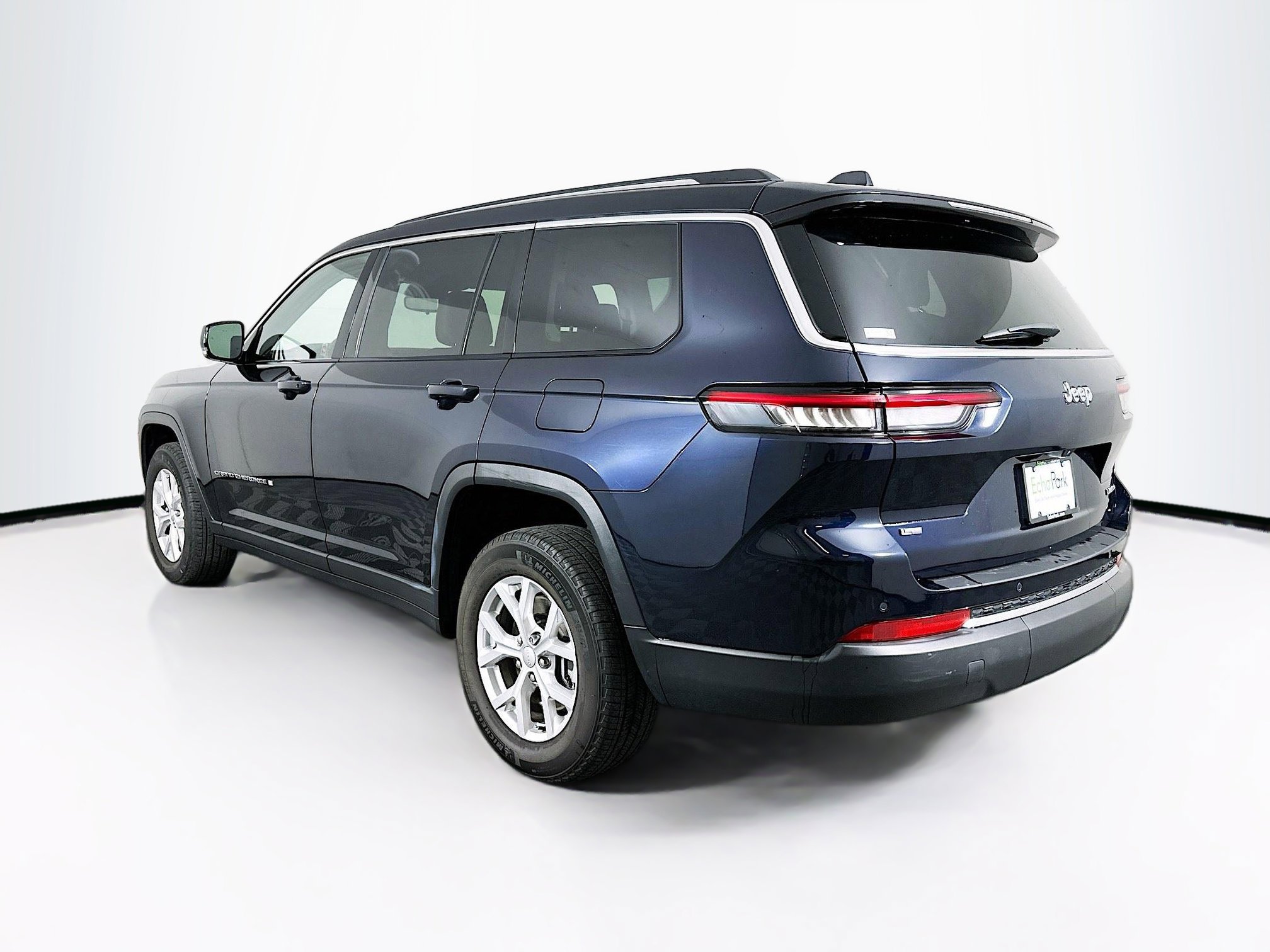 Used 2023 Jeep Grand Cherokee L Limited image 5