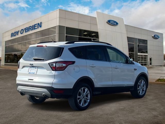 Used 2017 Ford Escape SE w/ Equipment Group 201A image 5
