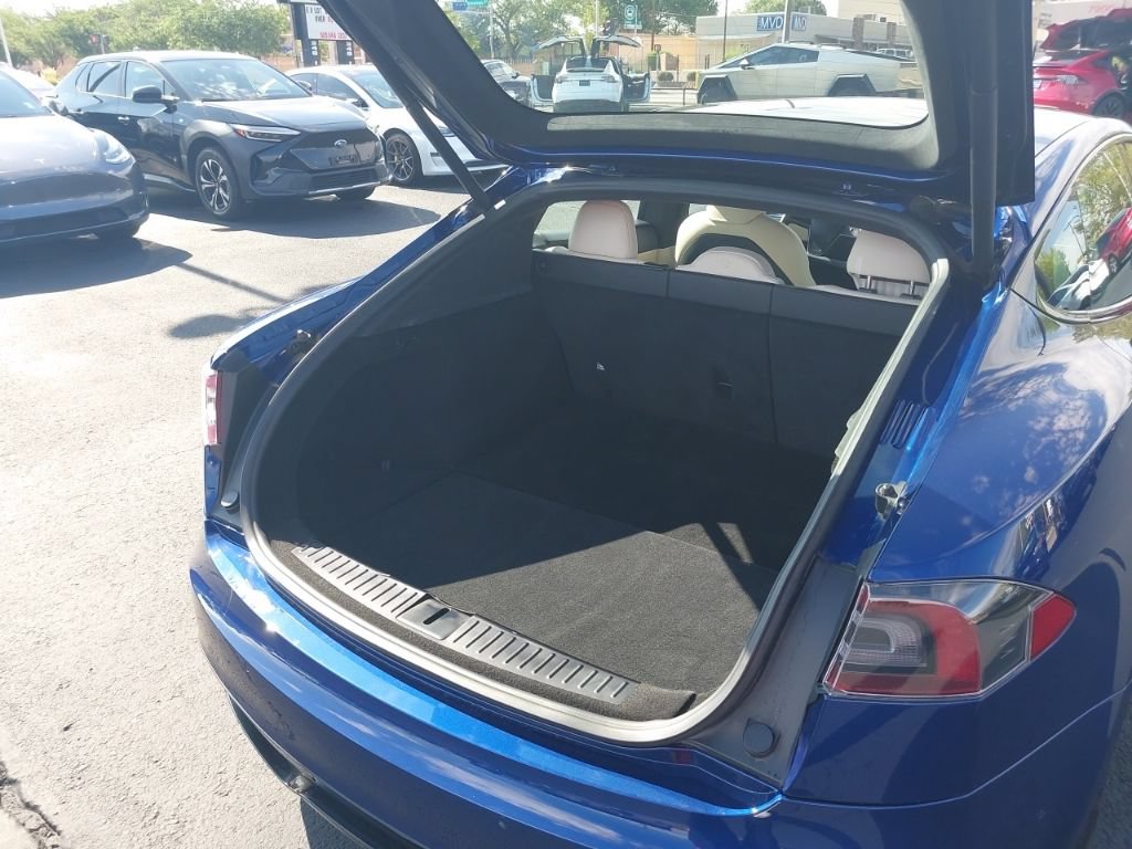 Used 2021 Tesla Model S Plaid AWD/4WD image 18