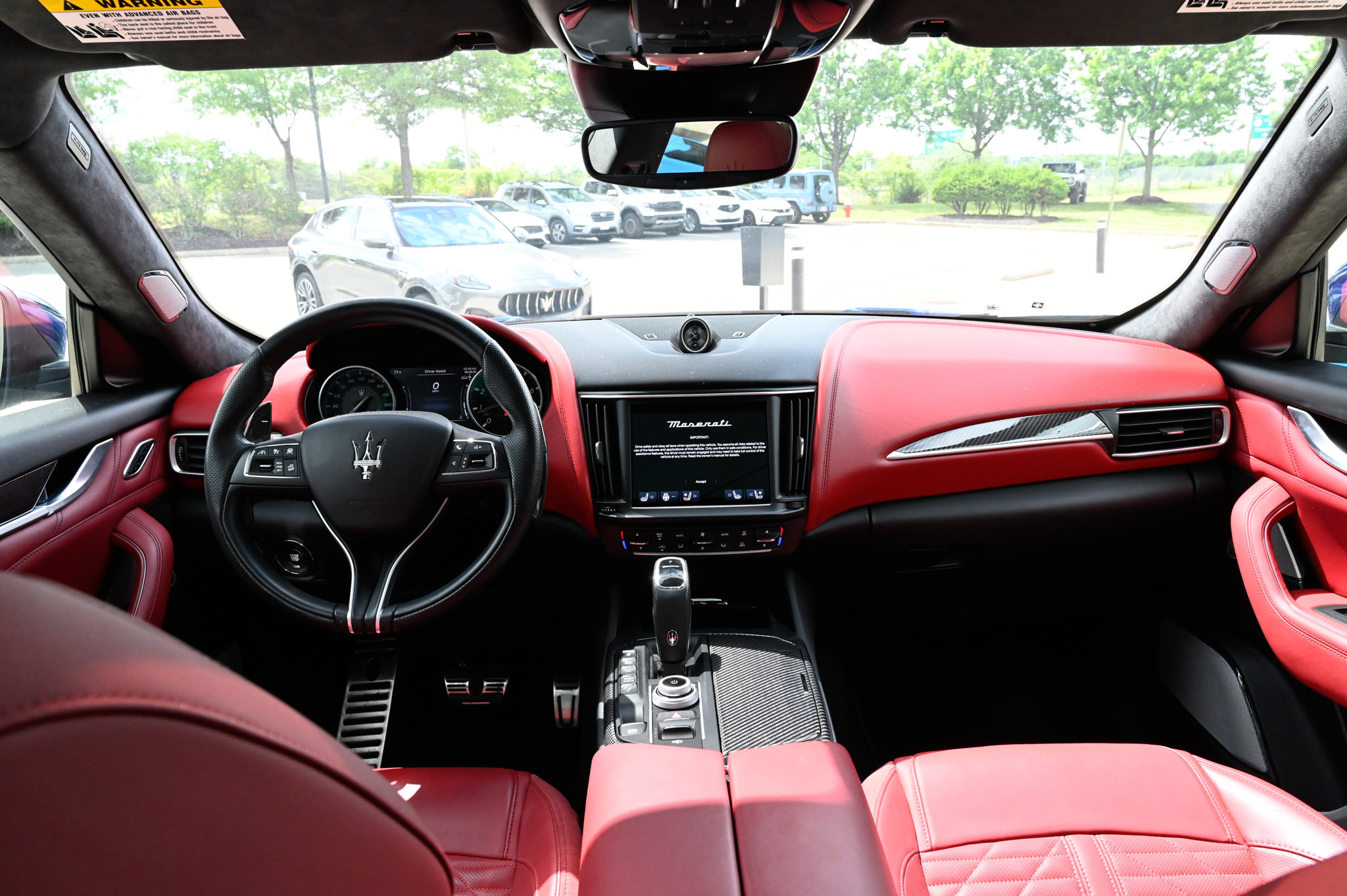 Used 2023 Maserati Levante Trofeo AWD/4WD image 46