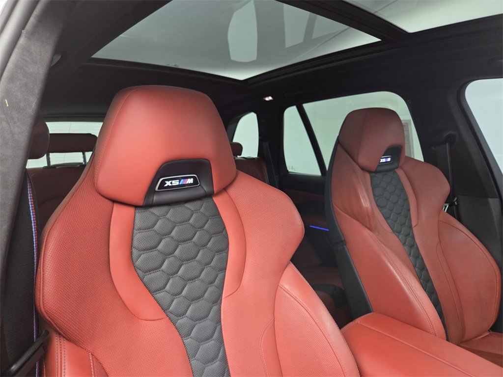 Used 2021 BMW X5 M w/ Competition Package image 18