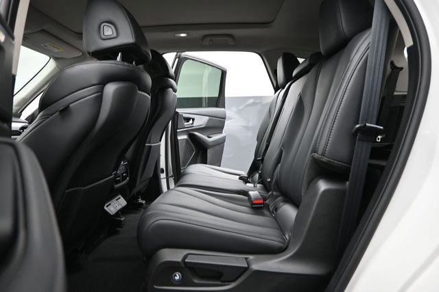 Used 2023 Acura MDX FWD image 16