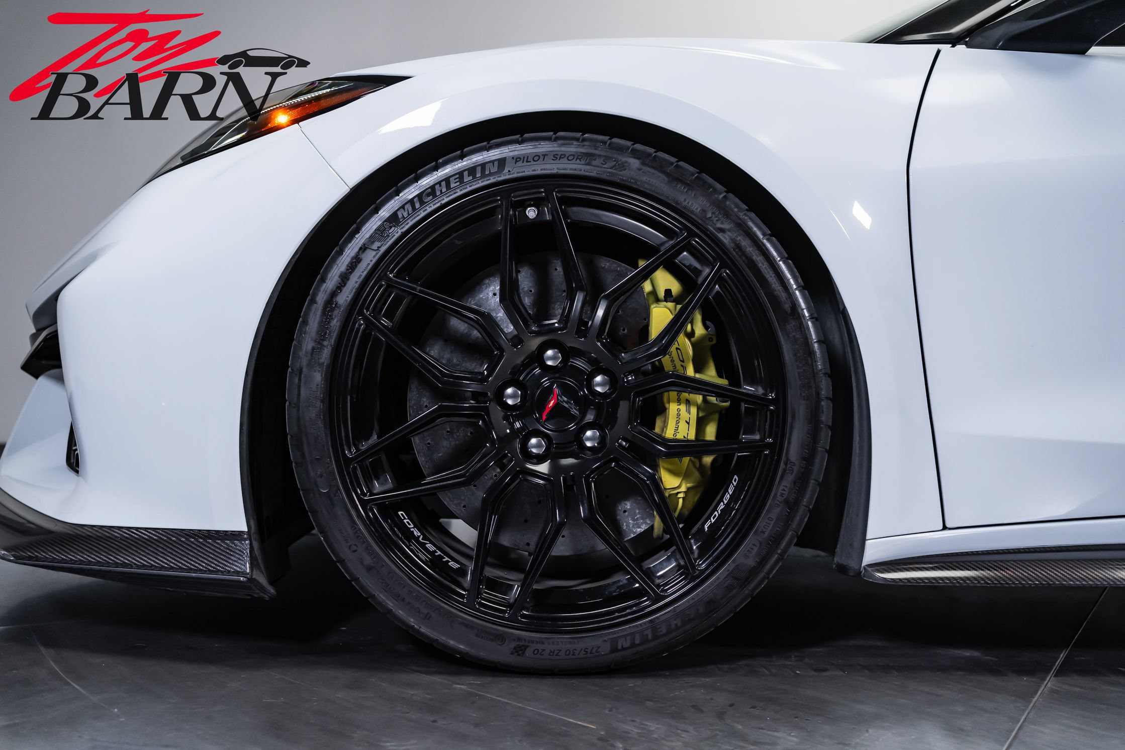 Used 2024 Chevrolet Corvette Z06 w/ Stealth Interior Trim Package RWD image 19