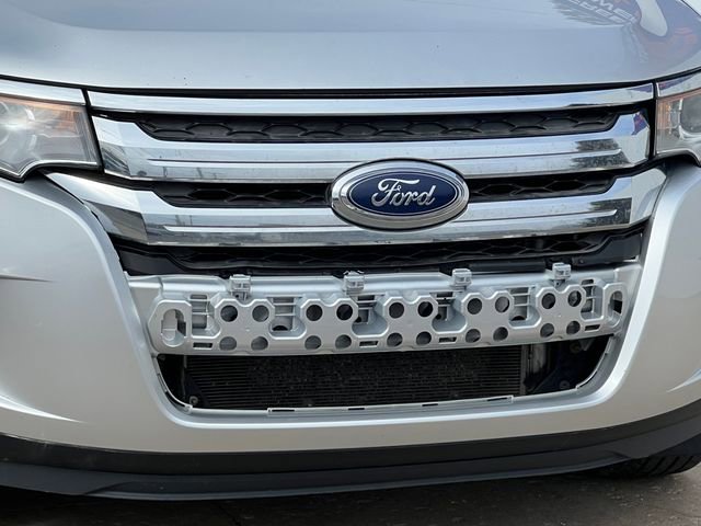 Used 2011 Ford Edge SE w/ 101A Rapid Spec Order Code image 29