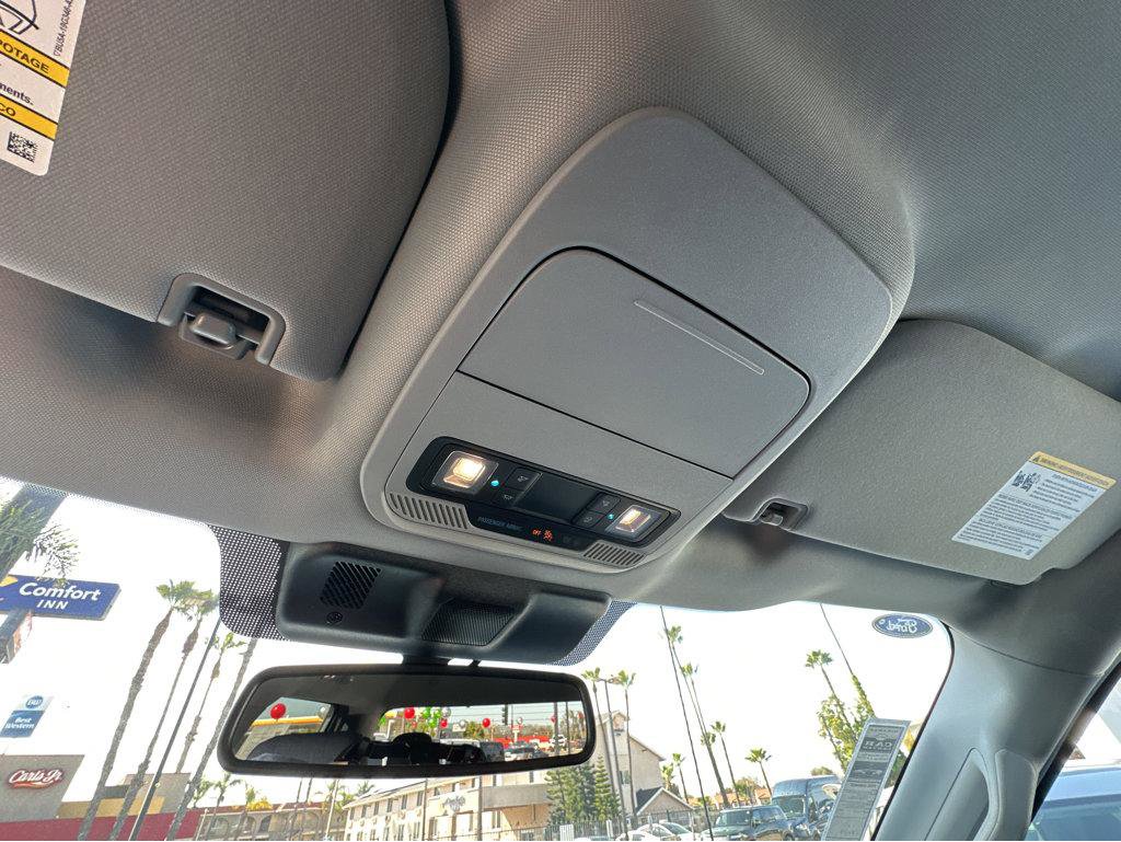 Used 2024 Ford F150 Lightning Flash image 25