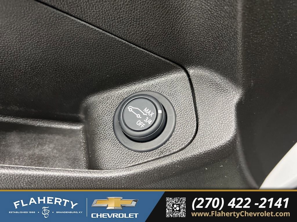 Used 2024 GMC Terrain AT4 w/ Tech Package image 23