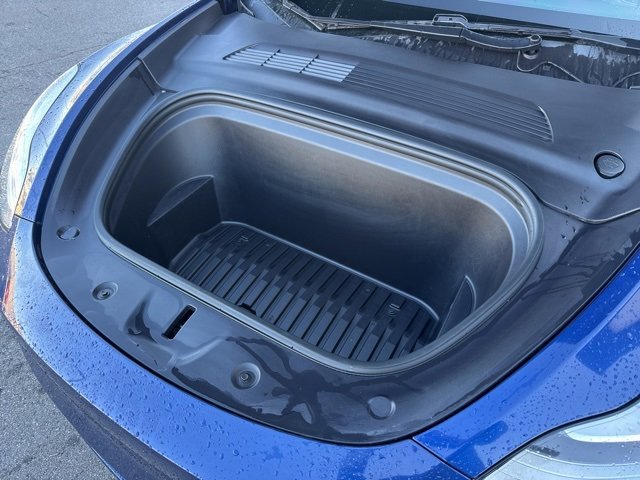 Used 2020 Tesla Model Y Long Range image 8