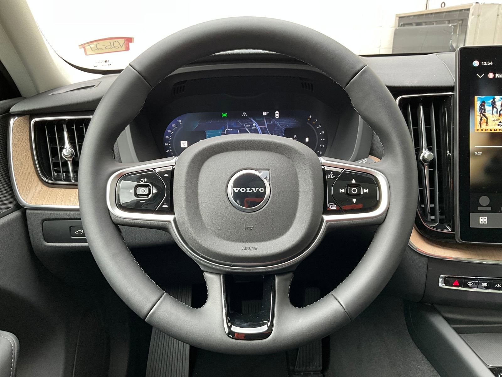 New 2026 Volvo XC60 B5 Plus w/ Protection Package Premier image 15