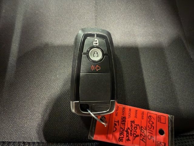 Used 2024 Ford Bronco Sport Badlands image 40
