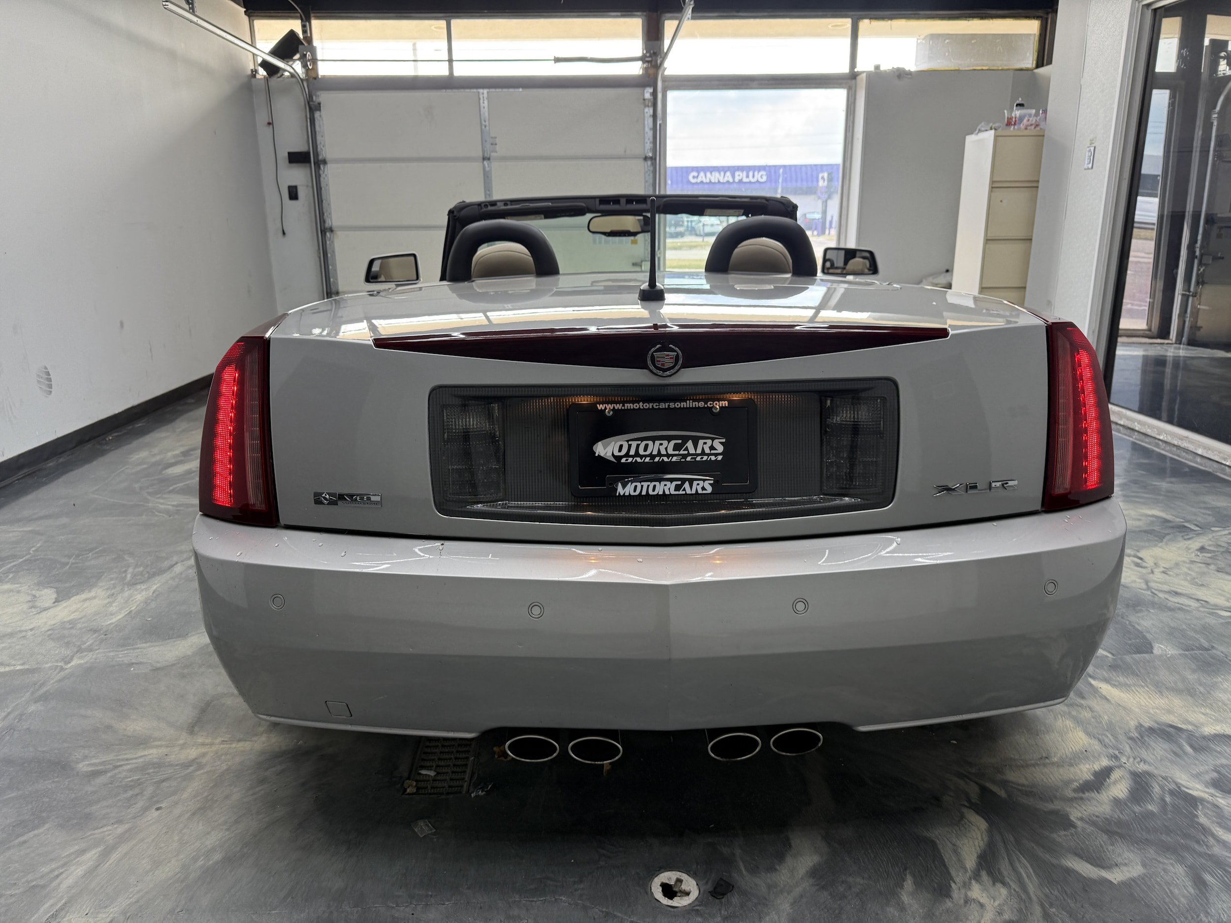 Used 2008 Cadillac XLR RWD image 6