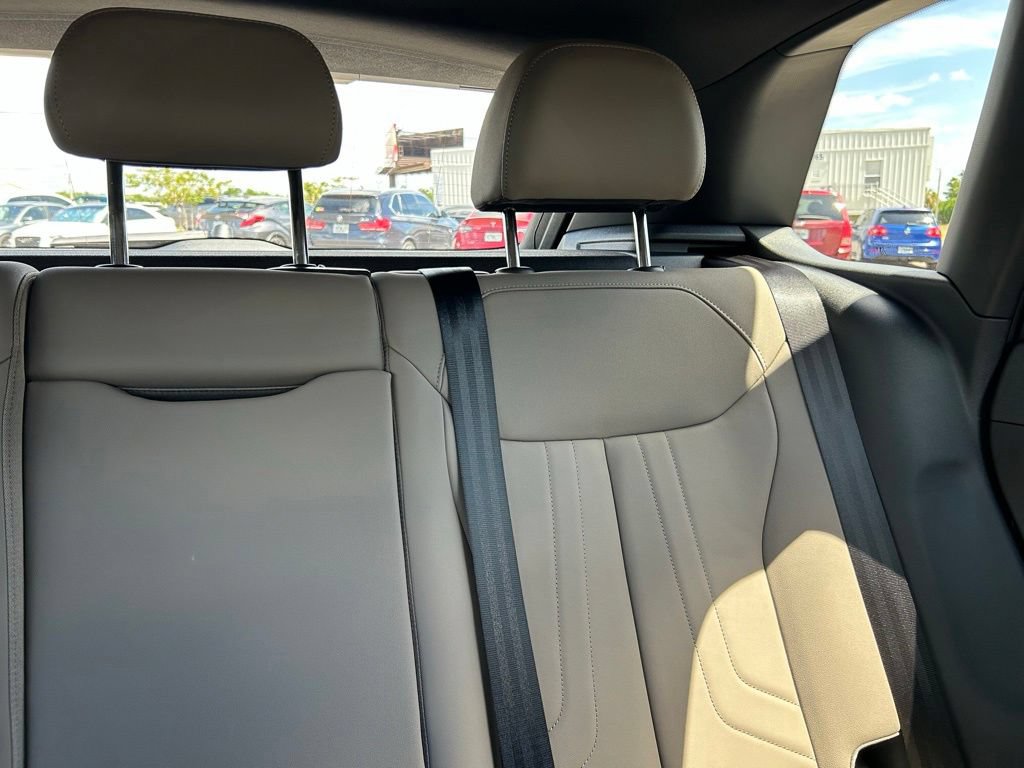 New 2026 Audi Q3 quattro 2.0T AWD/4WD image 14