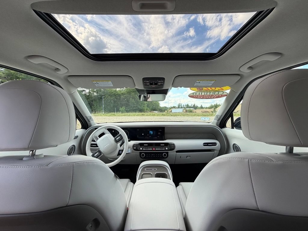 Certified 2026 Hyundai Palisade Limited AWD/4WD image 16