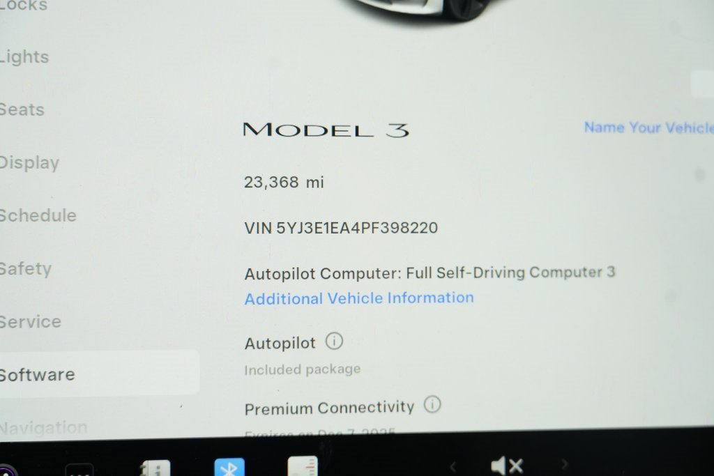 Used 2023 Tesla Model 3 Standard Range image 60