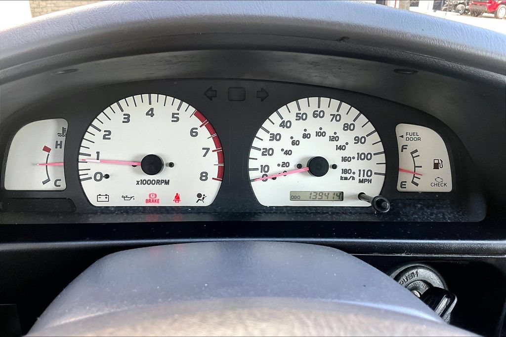 Used 2003 Toyota Tacoma 2WD Xtracab image 2