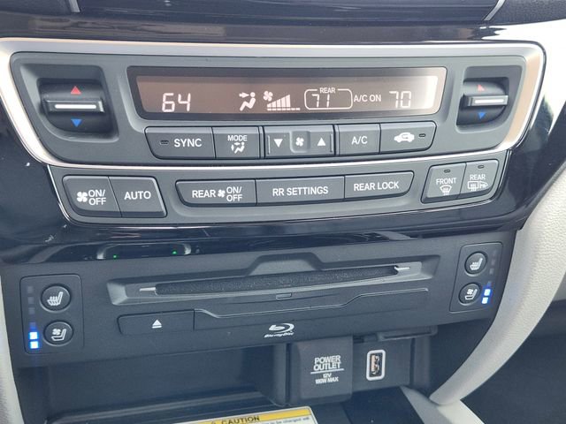 Used 2019 Honda Pilot Elite image 19