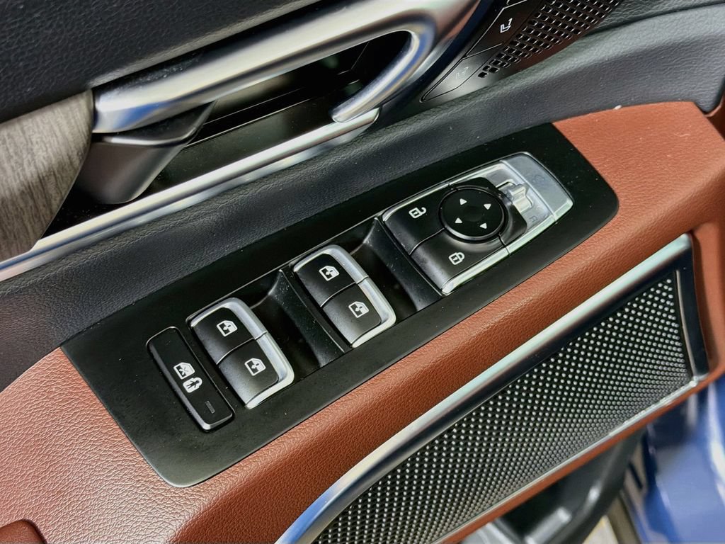 Used 2024 Kia Telluride SX Prestige AWD/4WD image 19
