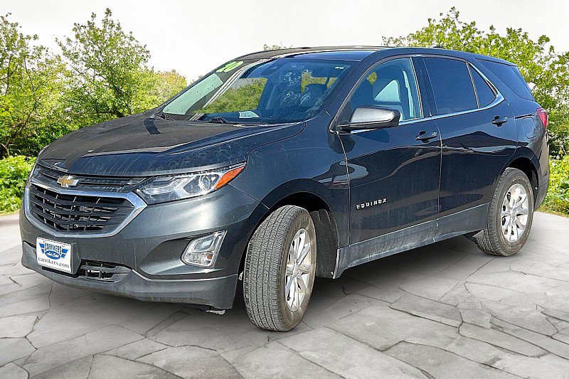 Used 2020 Chevrolet Equinox LT w/ LPO, Floor Liner Package AWD/4WD image 1