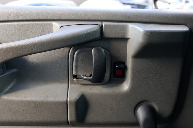 Used 2010 Chevrolet Express 3500 w/ School Bus Package image 51