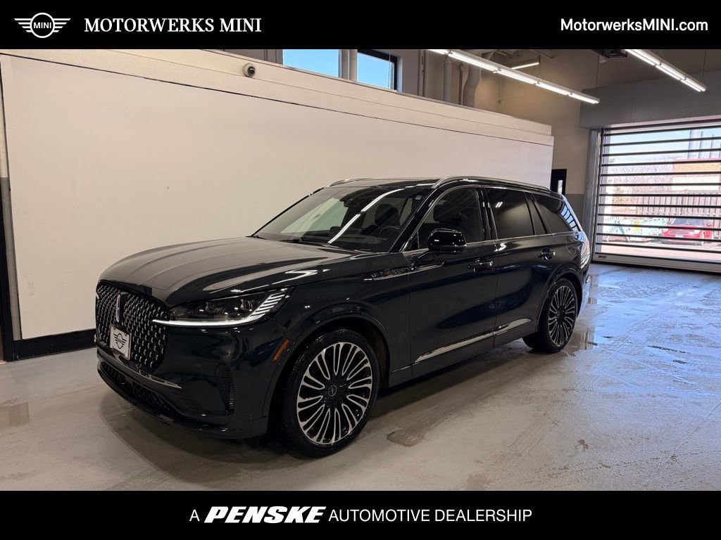 Used 2025 Lincoln Aviator Black Label AWD/4WD image 1