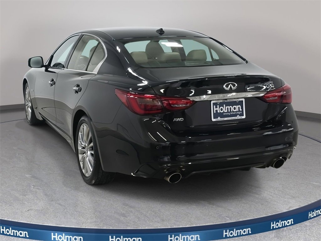 Used 2020 INFINITI Q50 Luxe w/ Essential Package (3.0T Luxe) image 8