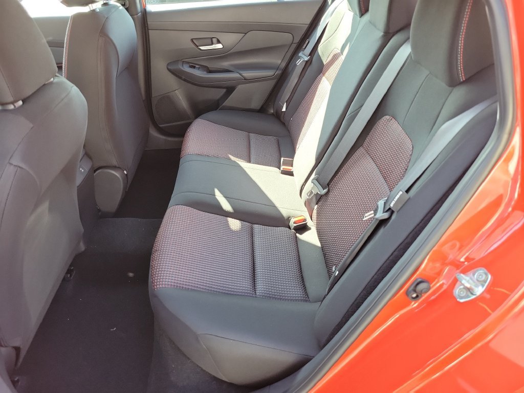 New 2027 Nissan Sentra SR w/ Floor Mat Package FWD image 12