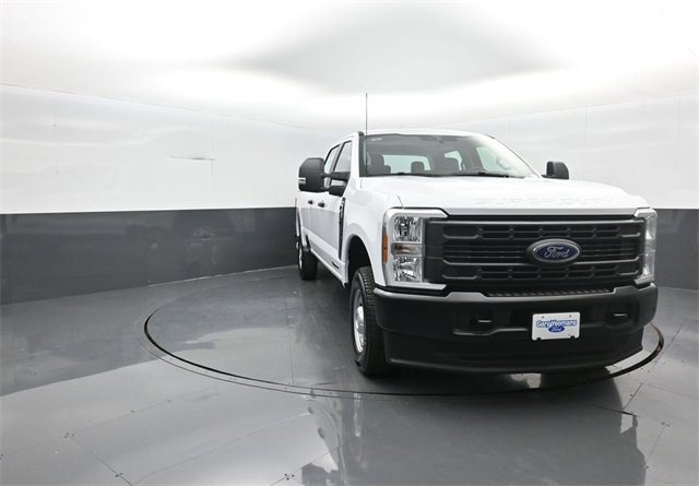 New 2026 Ford F250 XL image 2