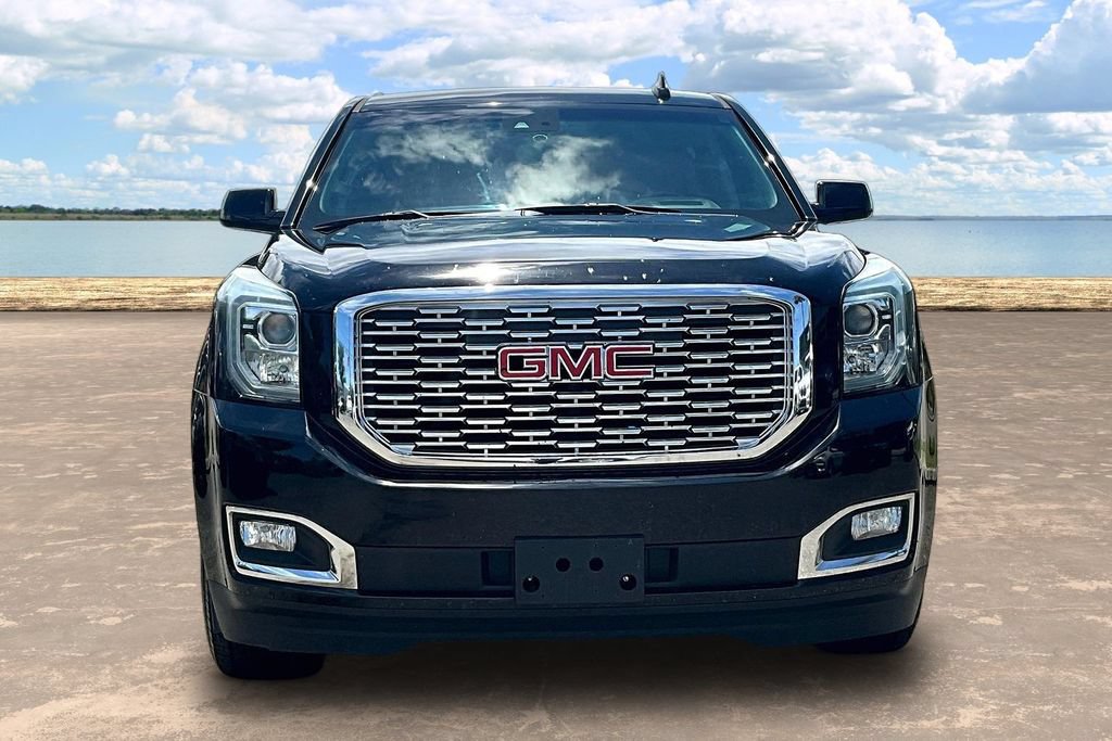 Used 2019 GMC Yukon XL Denali RWD image 2