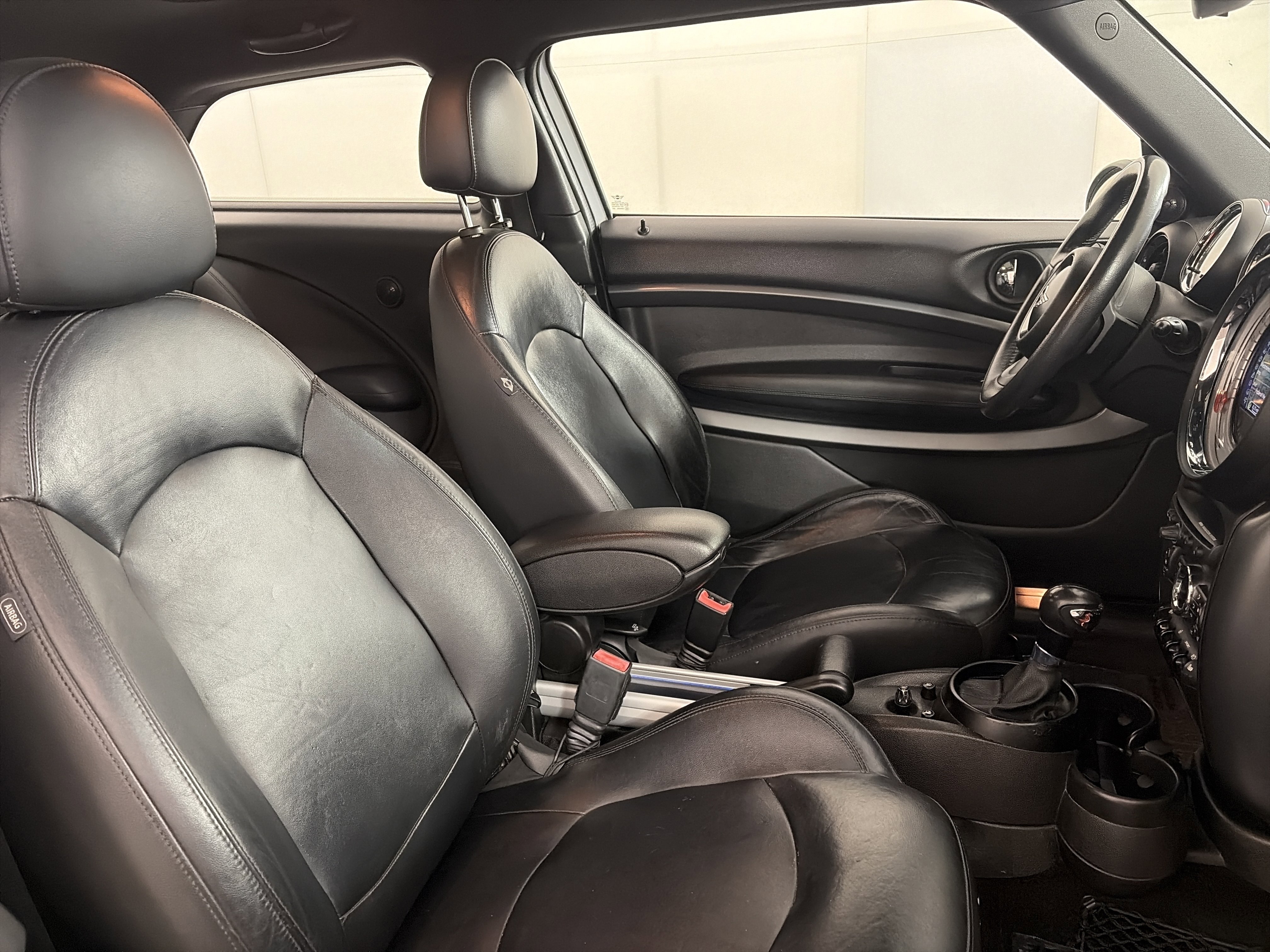 Used 2014 MINI Cooper Paceman S image 29