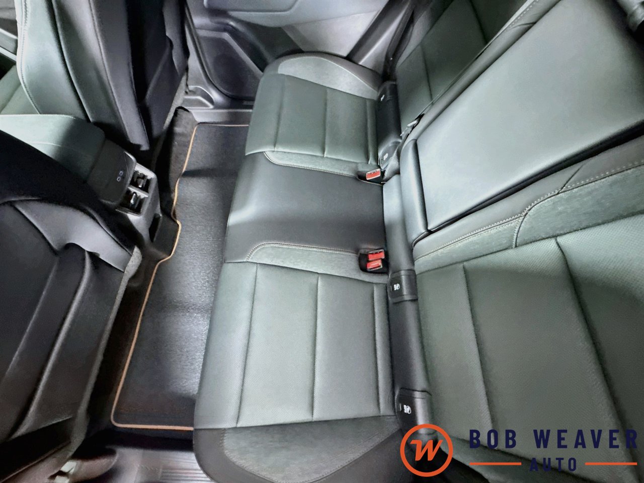New 2026 GMC Terrain AT4 w/ Technology Package II AWD/4WD image 29