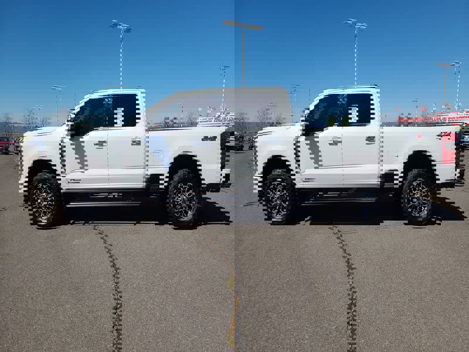 Used 2024 Ford F350 Platinum AWD/4WD image 11