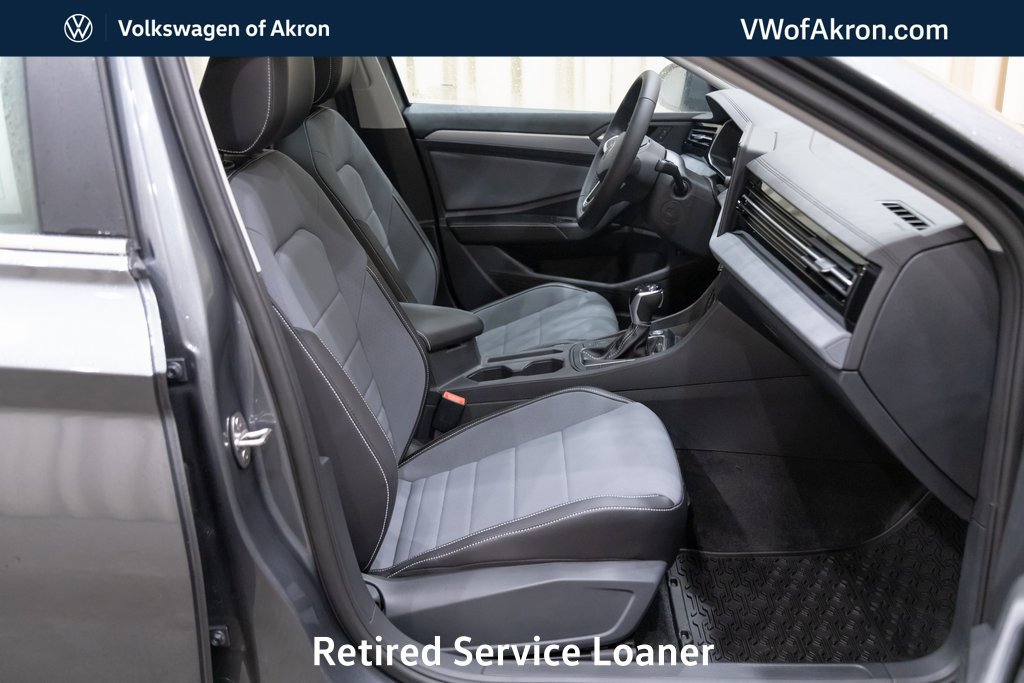 New 2026 Volkswagen Jetta SE FWD image 11