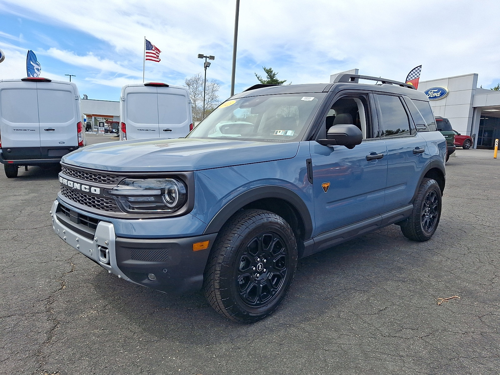 Used 2025 Ford Bronco Sport Badlands w/ Badlands Tech Package AWD/4WD image 3