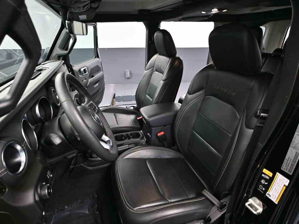 Used 2023 Jeep Wrangler Unlimited Sahara image 23