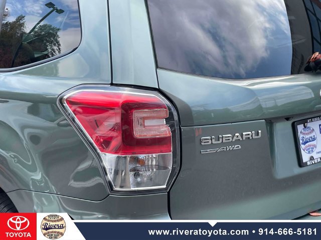 Used 2017 Subaru Forester 2.5i Premium w/ All-Weather Package AWD/4WD image 12
