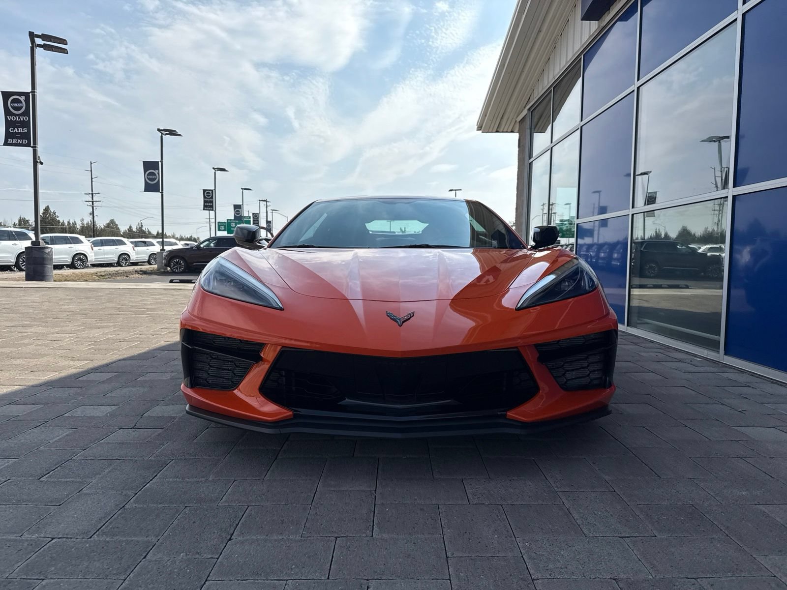 Used 2021 Chevrolet Corvette Stingray Coupe w/ Z51 Performance Package RWD image 3