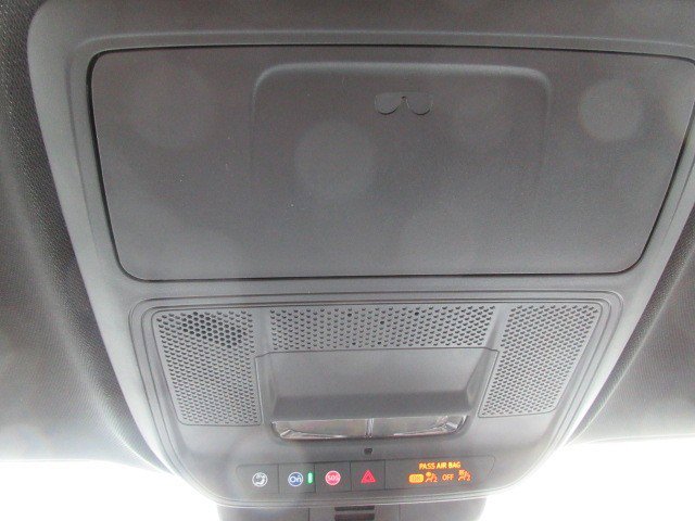 New 2026 GMC Acadia Elevation image 17