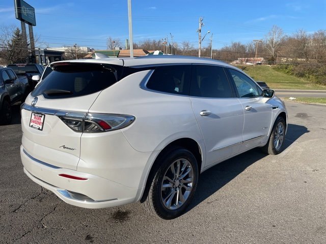 Used 2022 Buick Enclave Avenir image 6