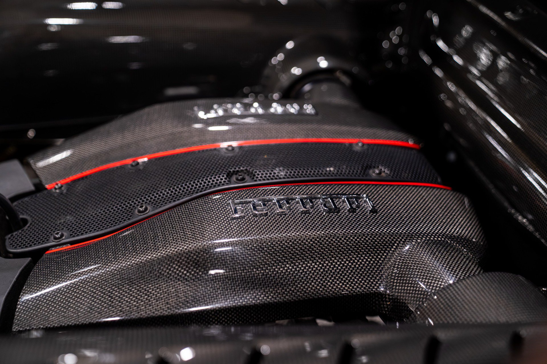 Used 2020 Ferrari 488 Pista Coupe RWD image 35