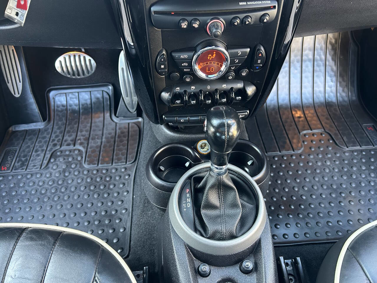 Used 2012 MINI Cooper Countryman S image 16