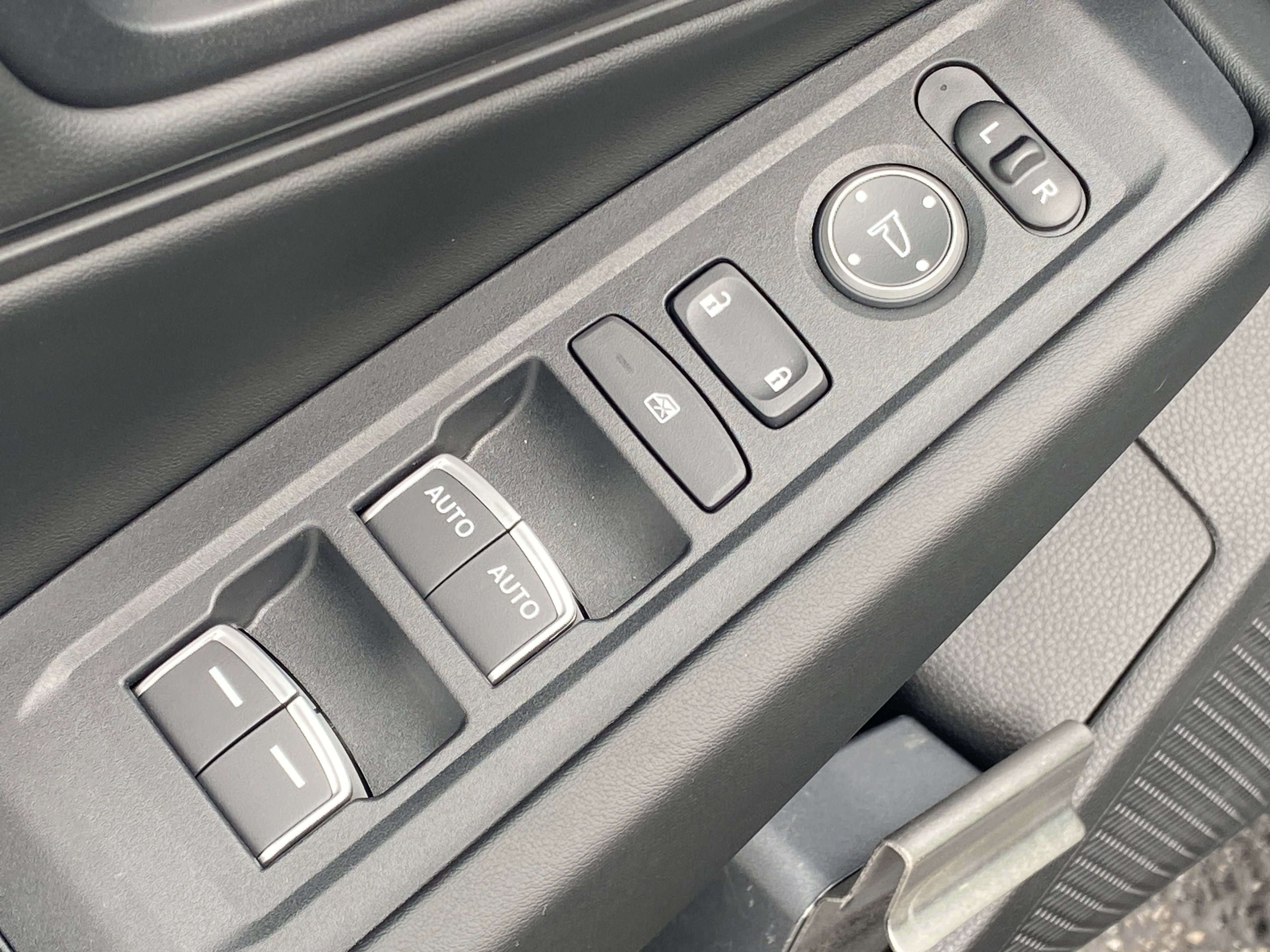 Used 2026 Honda Accord SE image 17