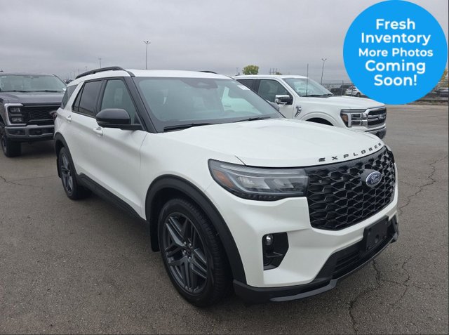 Used 2025 Ford Explorer ST