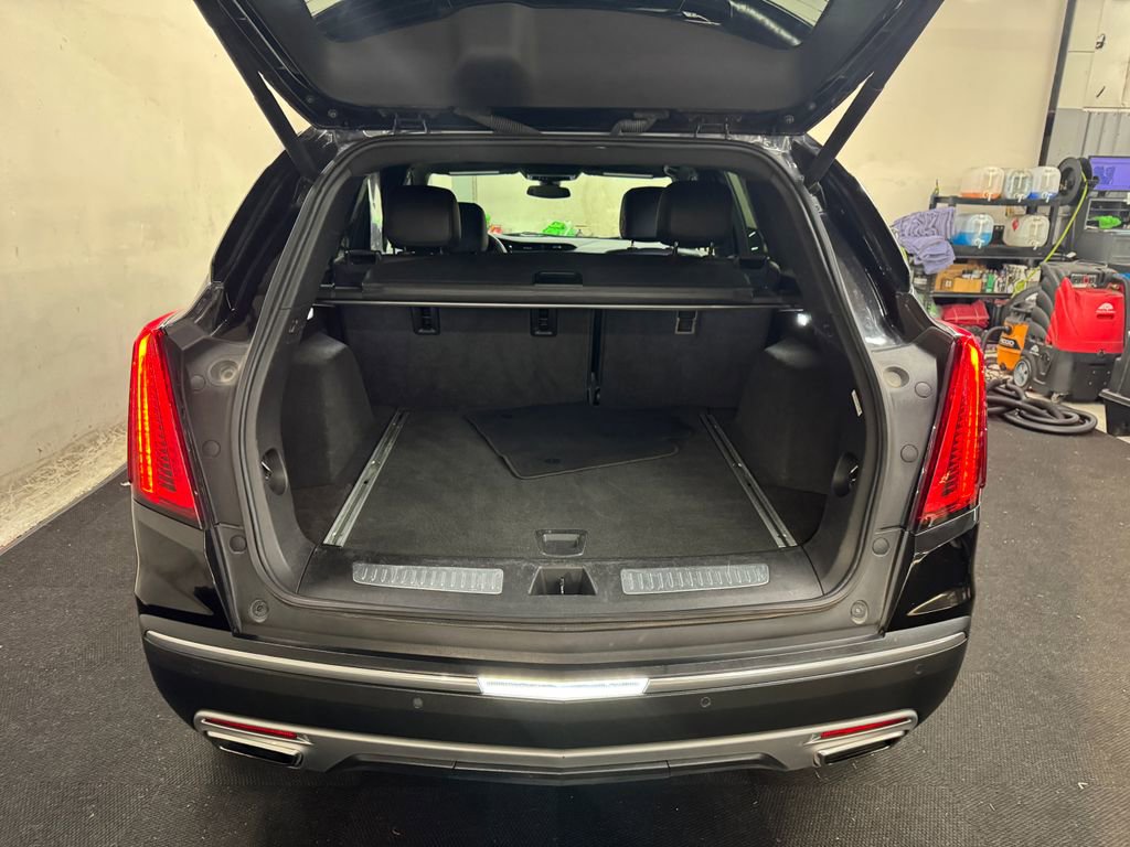 Used 2023 Cadillac XT5 Premium Luxury image 6