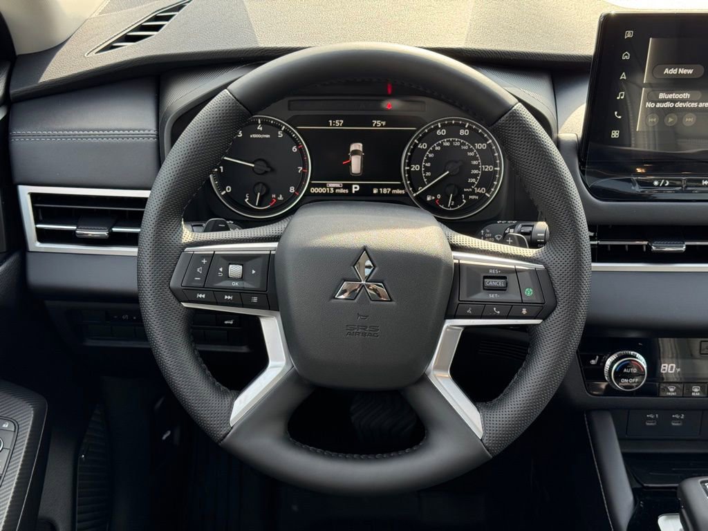 New 2026 Mitsubishi Outlander AWD image 19